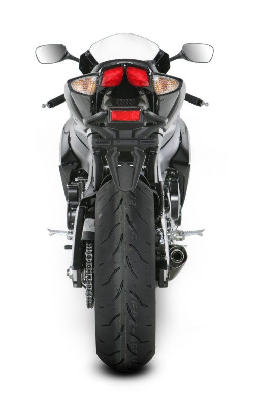 POT D'ECHAPPEMENT - Tuyau Embout d'échappement Silencieux de Moto à Double  Sortie Pour Yamaha YZF-R6 Suzuki GSX-R HB058 - Cdiscount Auto