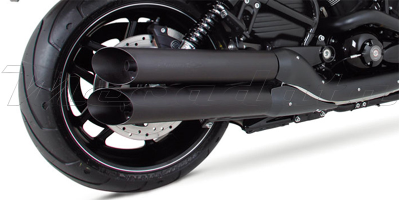 Harley-Davidson VRSC, VRI équipé d'une paire de silencieux Remus Custom Slash Cut